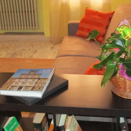 アパート La Campanella